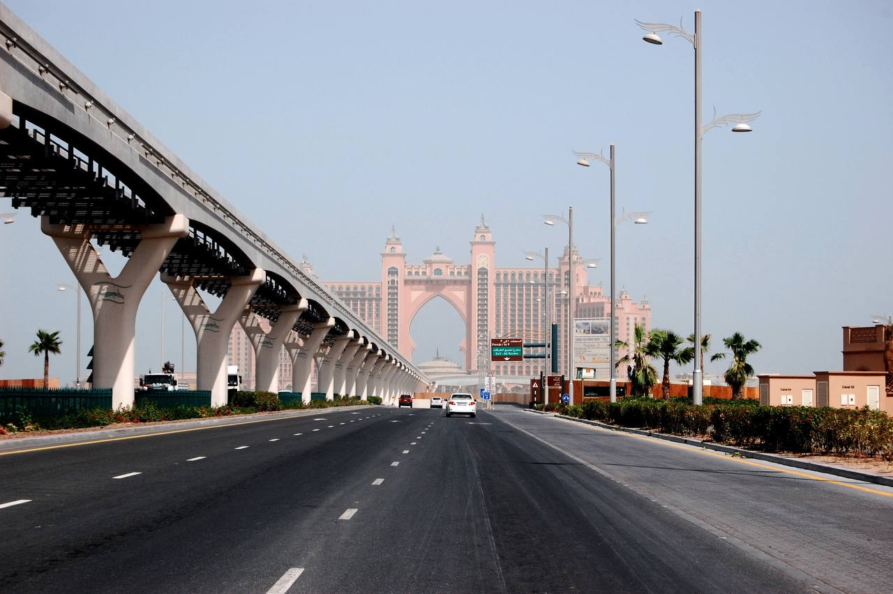 Tailored Road Trip Planning Across All Emirates for Every Kind of Driver